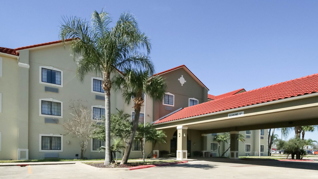 Photo of Buildings in Kingsville