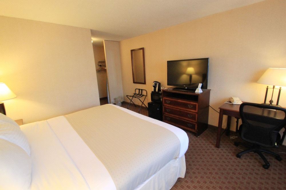 Photo of Bedroom in Nasons Corner