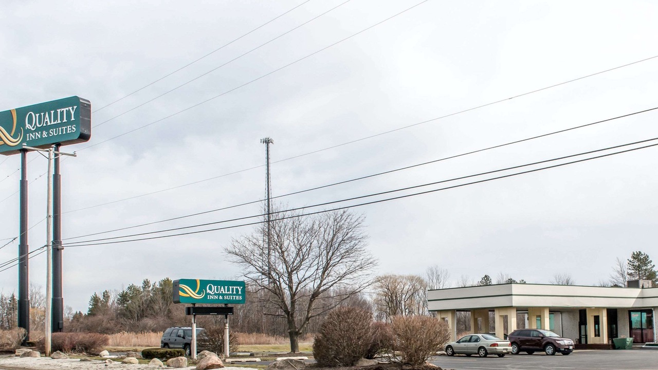 Photo of Buildings in Fairview
