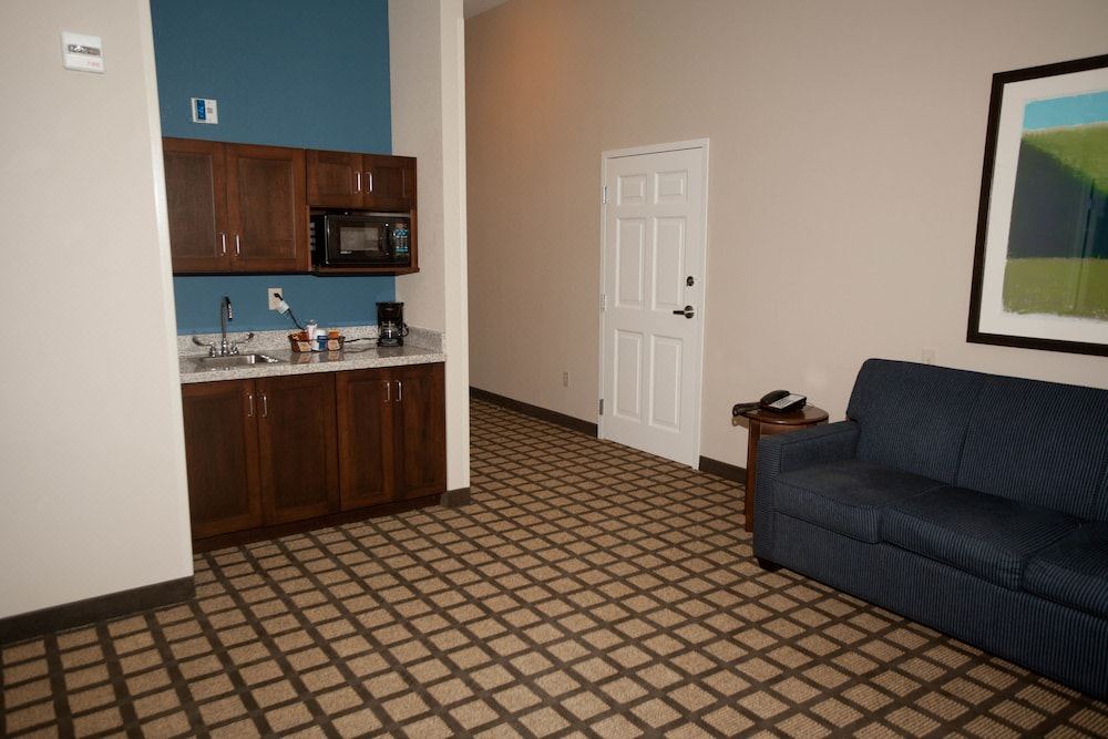 Photo of Livingroom in Erie