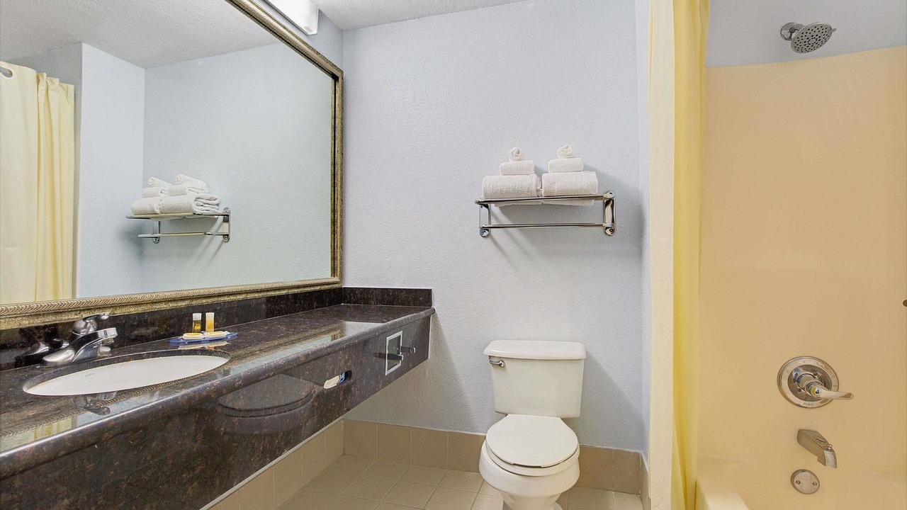 Photo of Bathroom in Garland