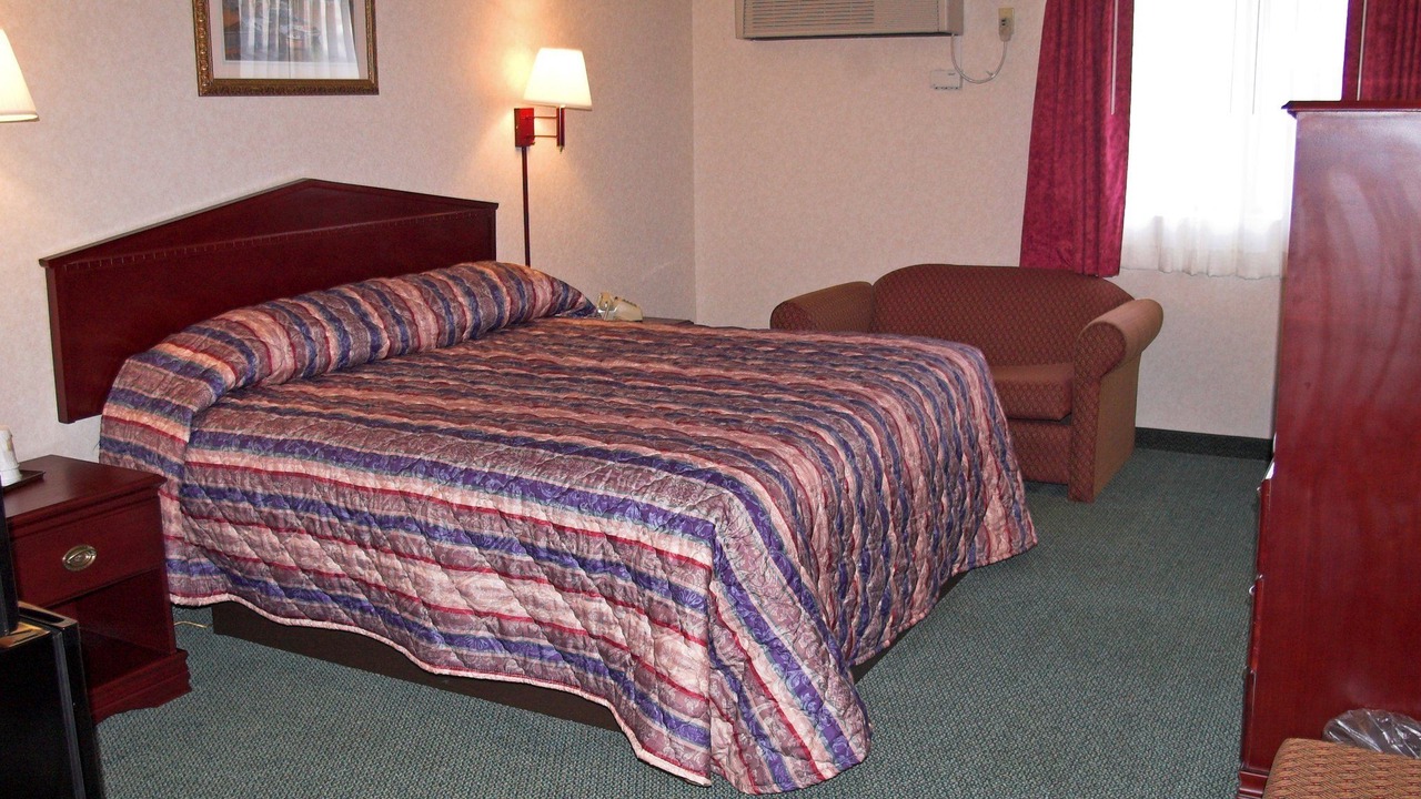 Photo of Bedroom in Fairview