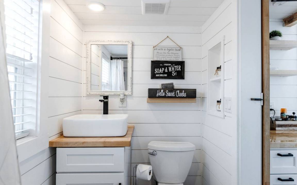 Photo of Bathroom in Apple Valley