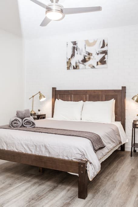 Photo of Bedroom in University District