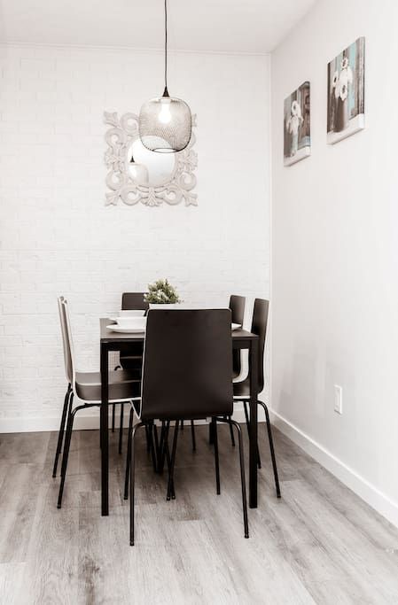 Photo of Livingroom in University District