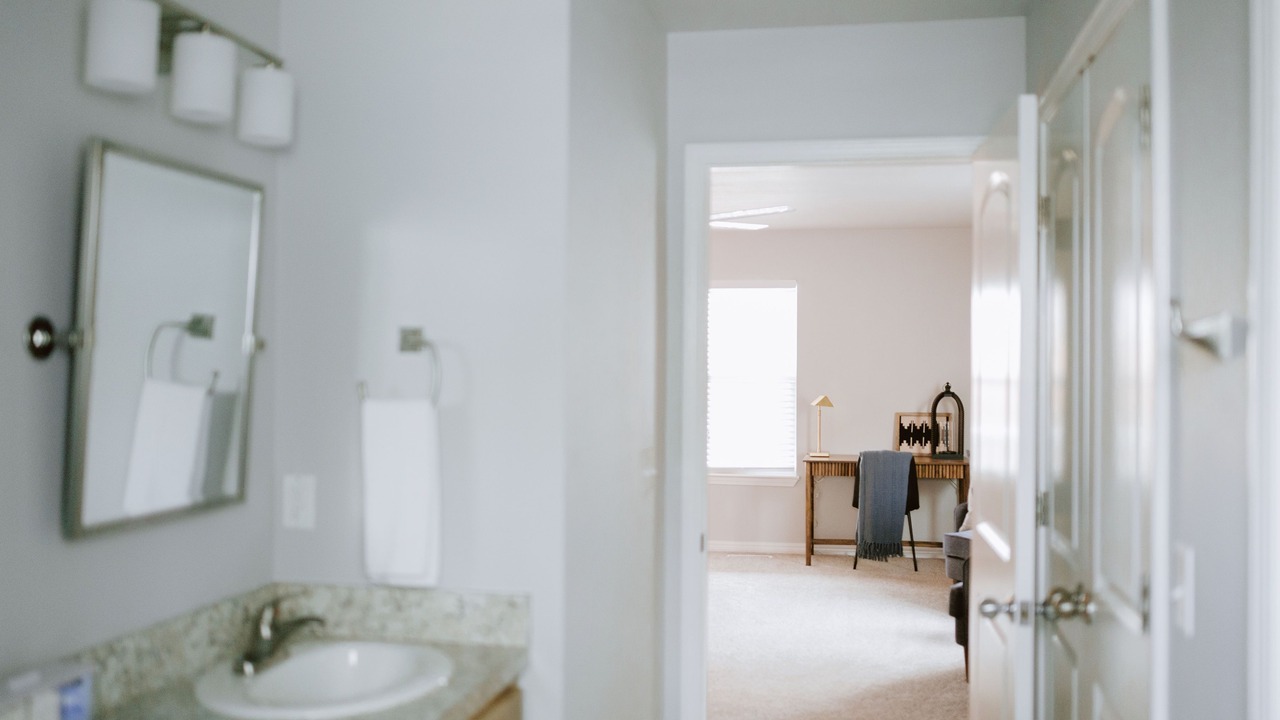 Photo of Bathroom in Park Hill