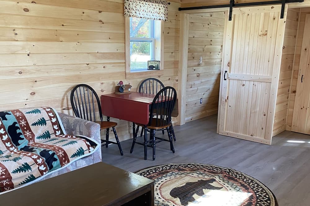 Photo of Livingroom in Abbot