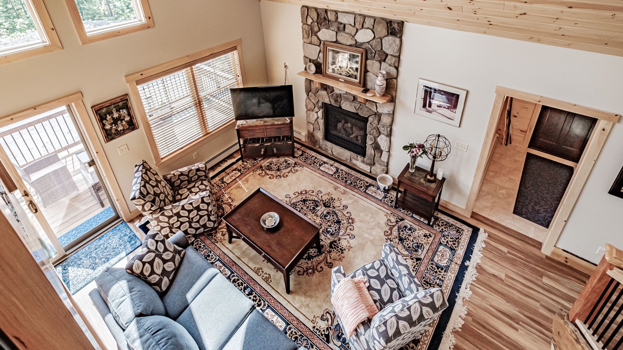 Photo of Livingroom in Bethel