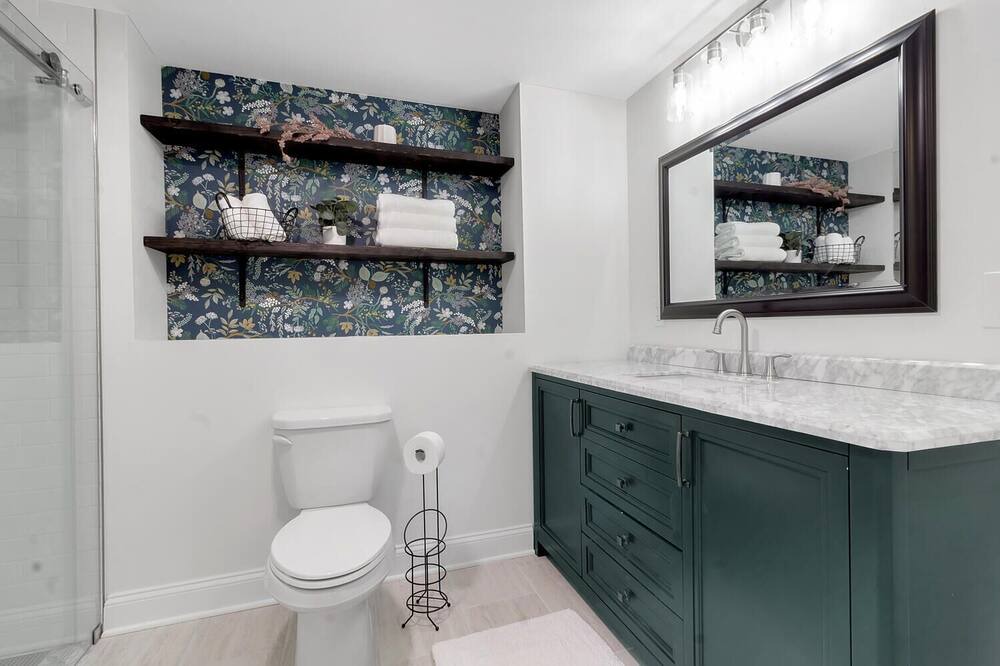 Photo of Bathroom in Clarence