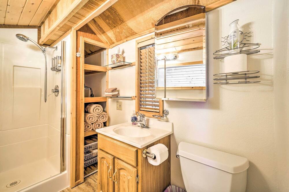 Photo of Bathroom in Seldovia