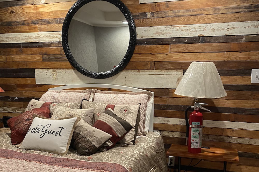 Photo of Bedroom in Vivian