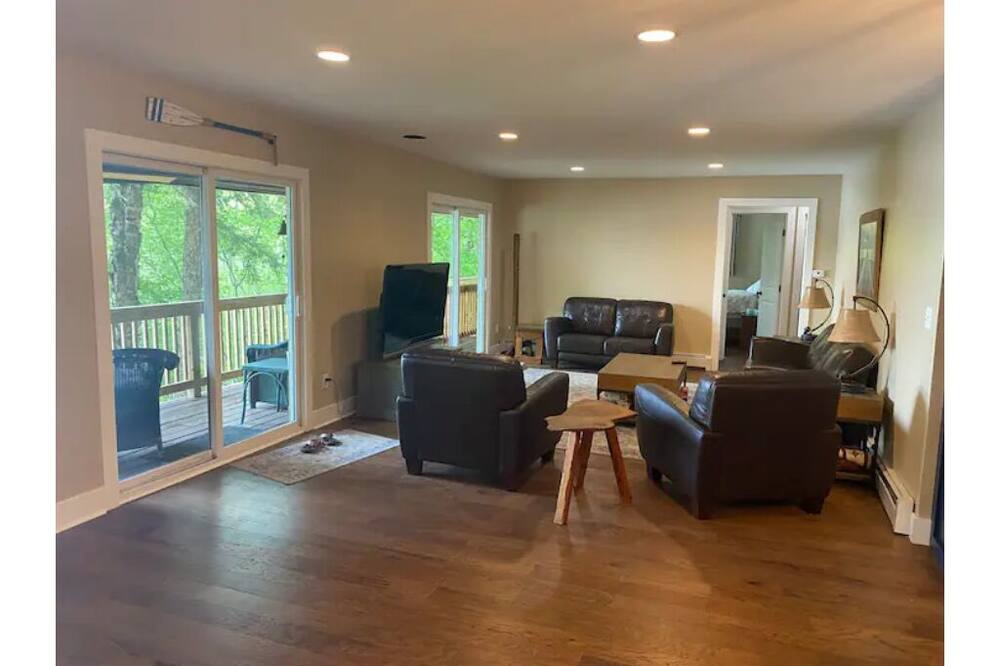 Photo of Livingroom in Lake Pleasant