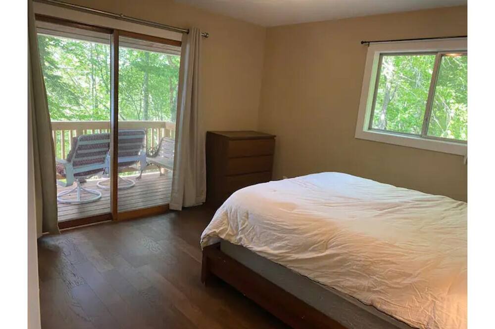 Photo of Bedroom in Lake Pleasant