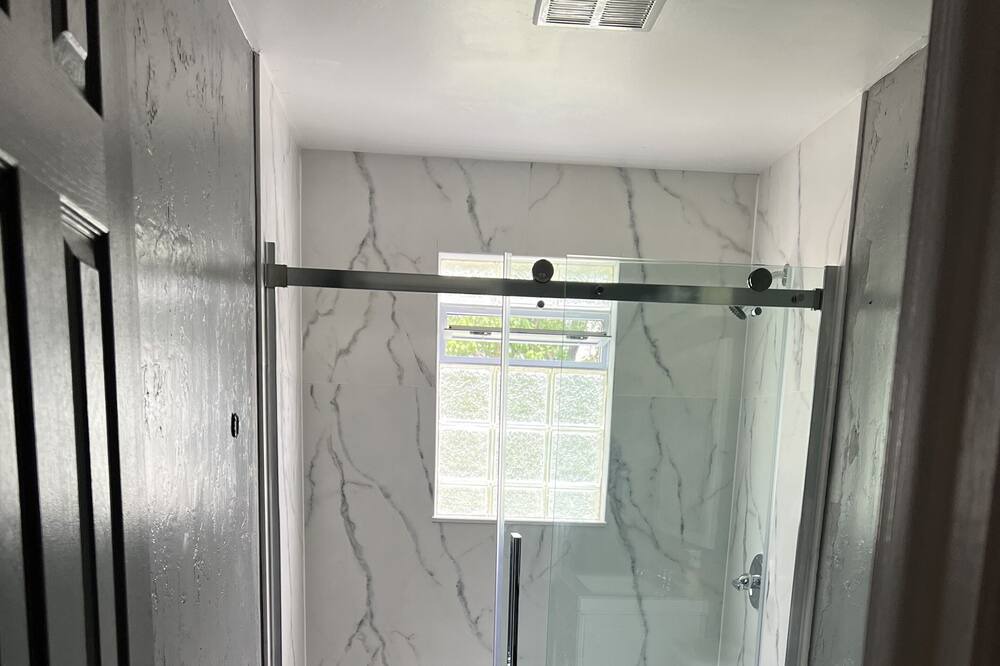 Photo of Bathroom in Hilltop