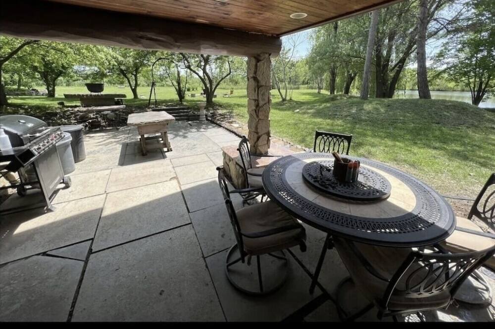 Photo of Patio Balcony in Madison