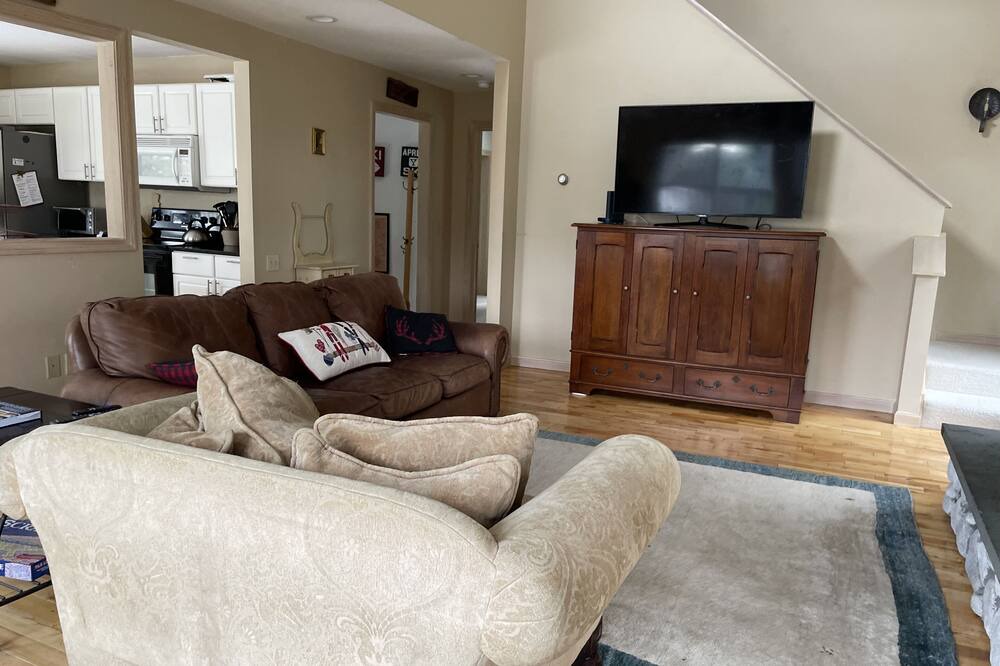 Photo of Livingroom in Bridgton