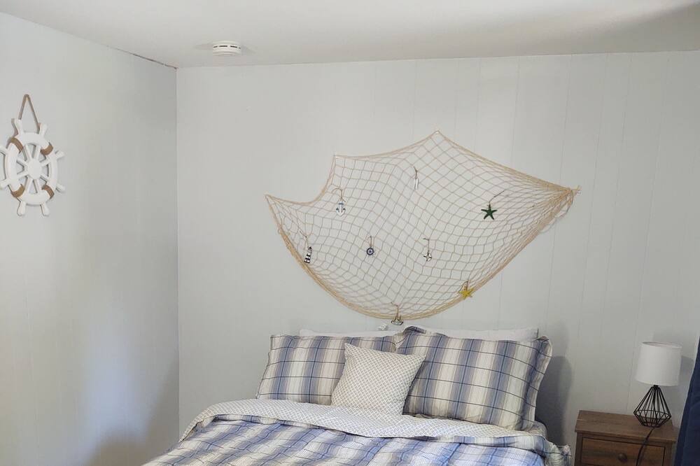 Photo of Bedroom in Perry