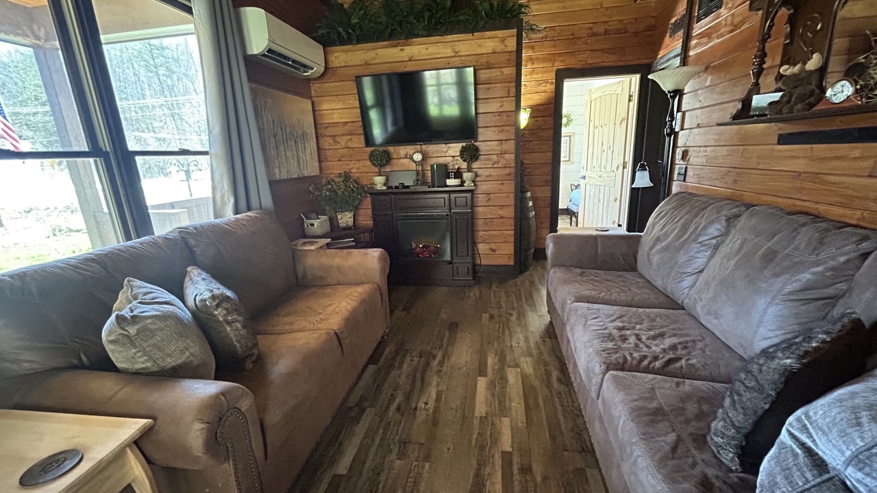 Photo of Livingroom in Cookeville