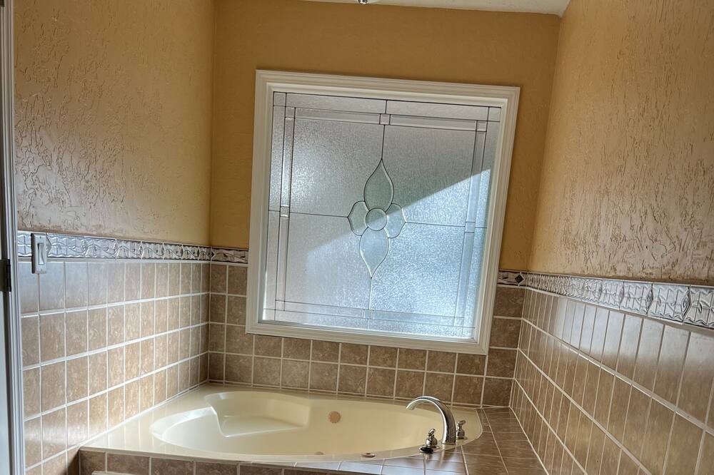 Photo of Bathroom in Noel