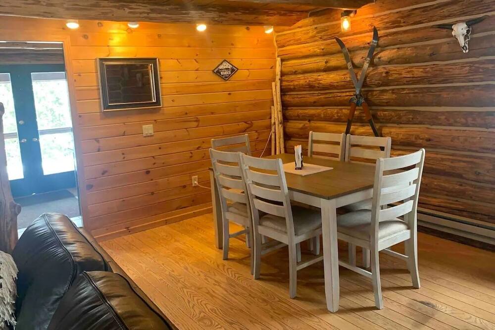 Photo of Kitchen in Ellicottville
