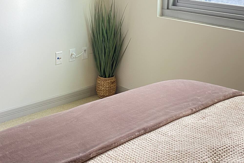 Photo of Bedroom in Uptown