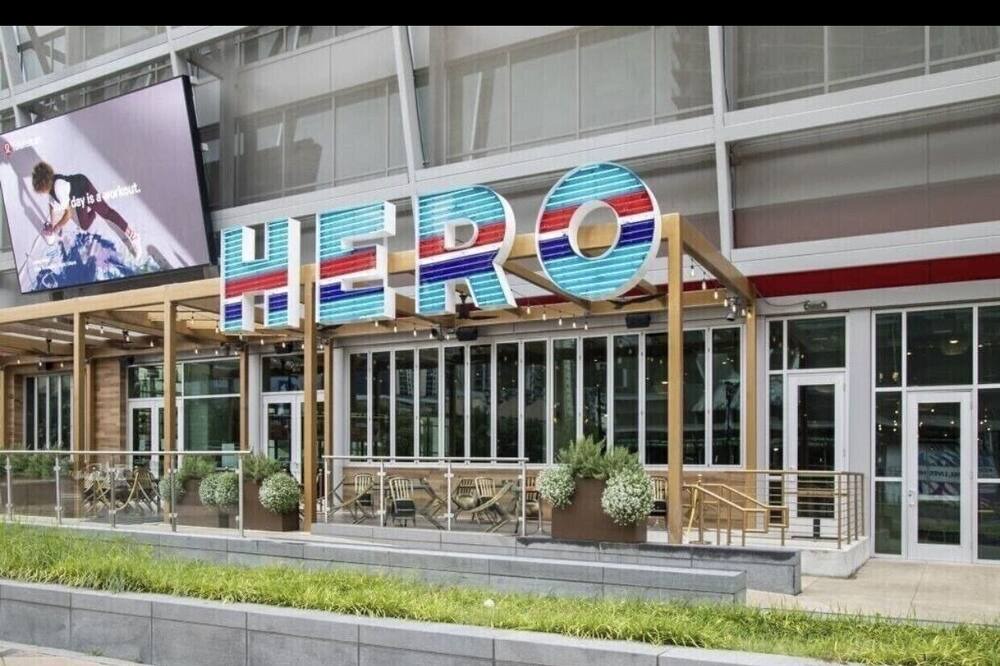 Photo of Outdoor in Uptown