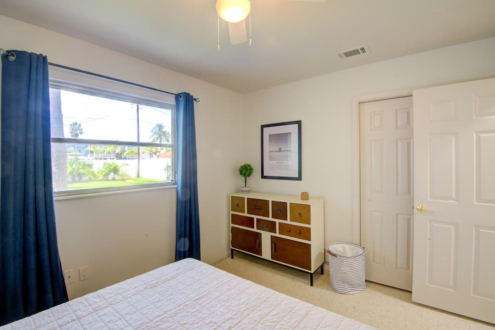 Photo of Bedroom in Park East