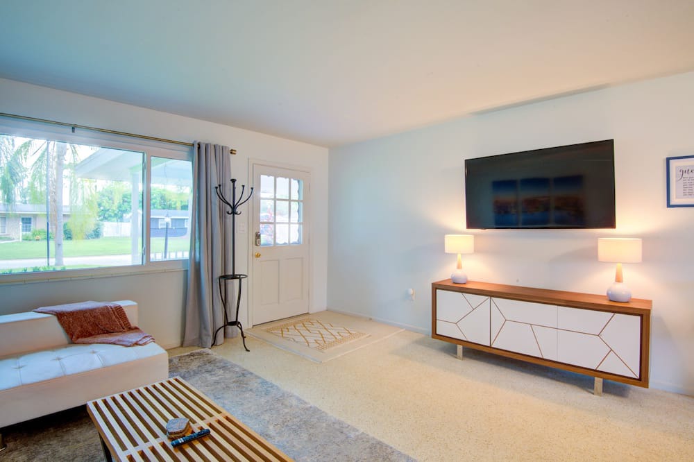 Photo of Bedroom in Park East