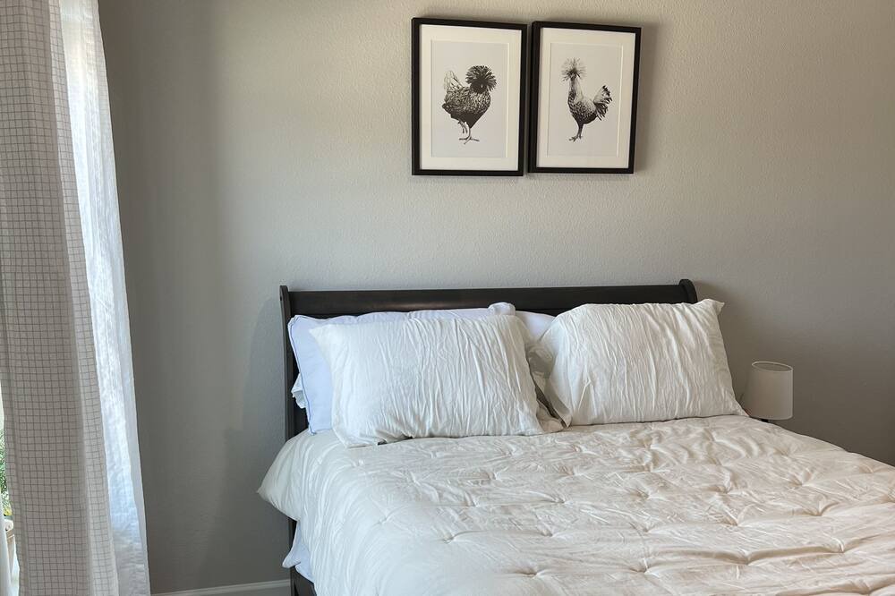 Photo of Bedroom in Royse City