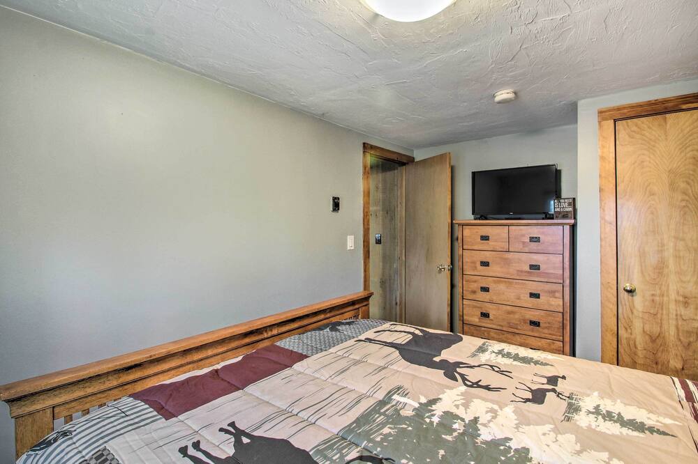 Photo of Bedroom in Eidelweiss Village