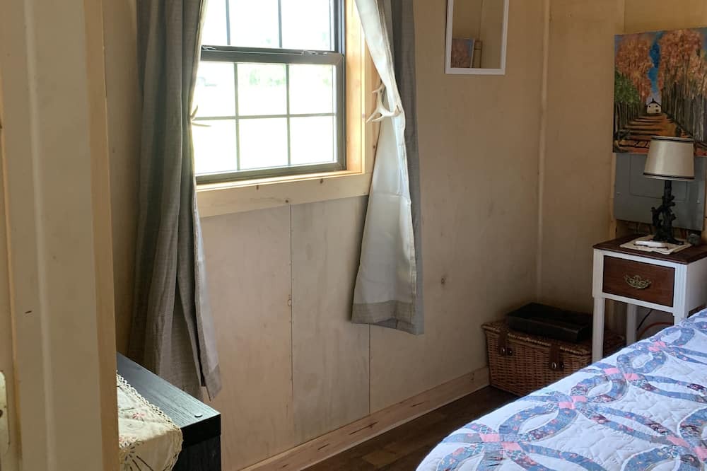 Photo of Bedroom in Cayuga