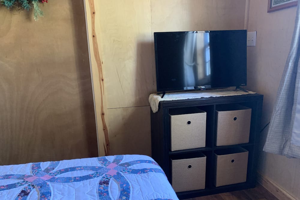 Photo of Bedroom in Cayuga