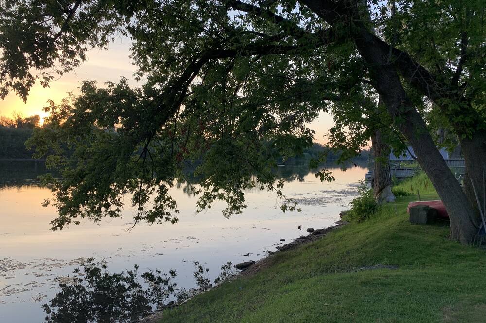 Photo of Outdoor in Cayuga