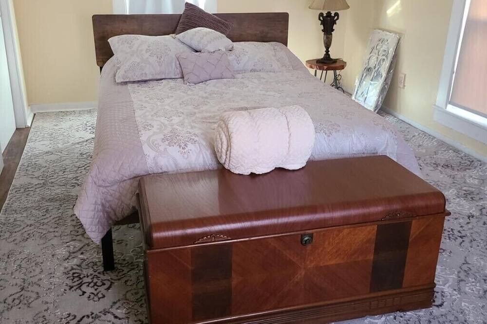 Photo of Bedroom in Avon