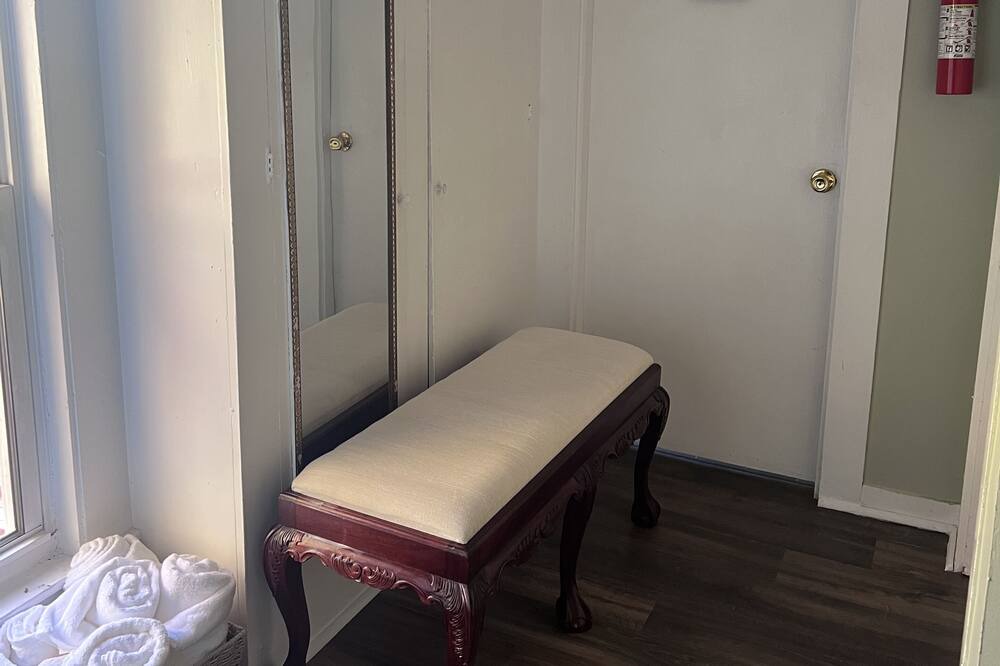 Photo of Bedroom in Avon
