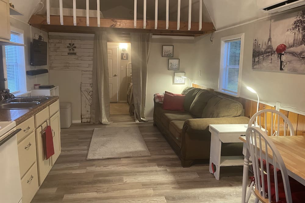 Photo of Livingroom in Paris