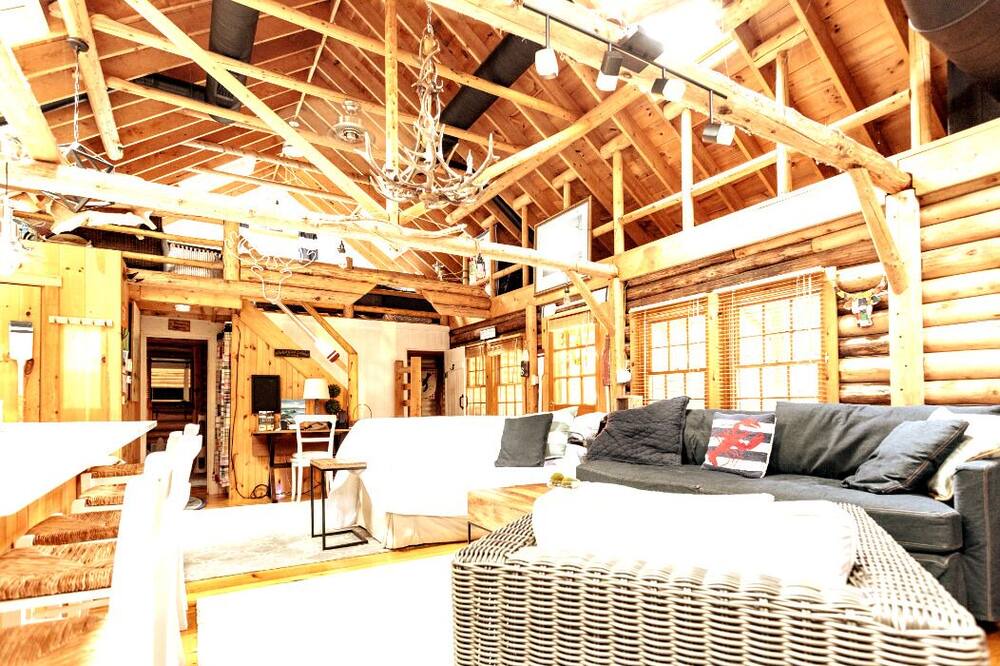 Photo of Bedroom in Boothbay Harbor