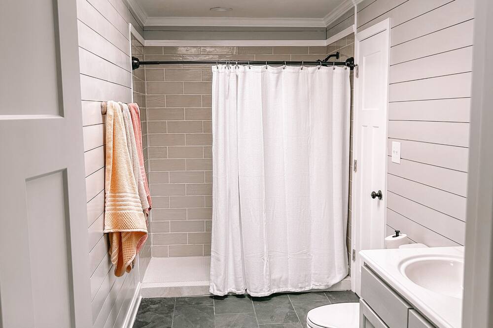 Photo of Bathroom in Siloam Springs