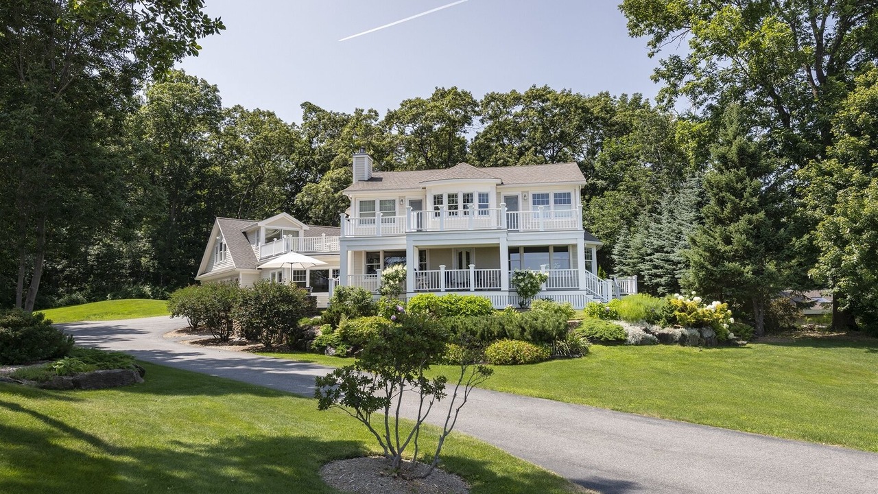 Photo of Outdoor in Pond Cove