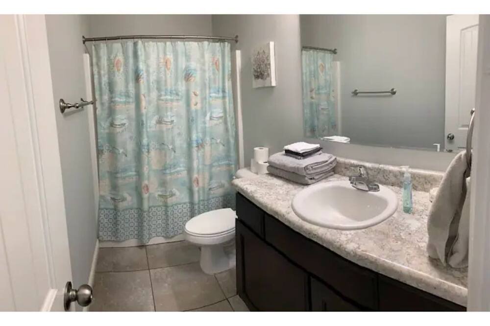 Photo of Bathroom in Prairie Grove