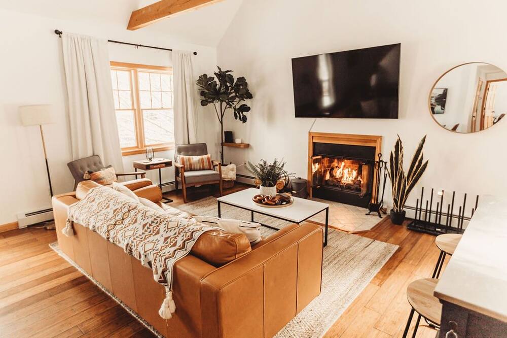 Photo of Bedroom in Bethel