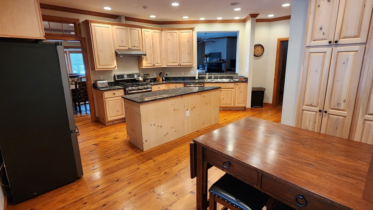 Photo of Kitchen in Center Conway