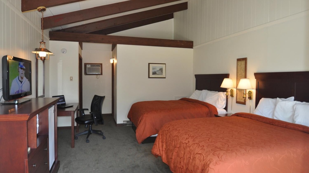 Photo of Bedroom in Lake George