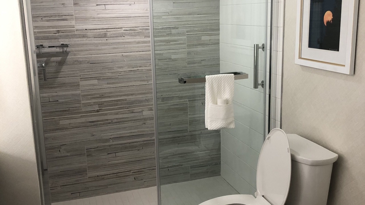 Photo of Bathroom in Fenwick Island