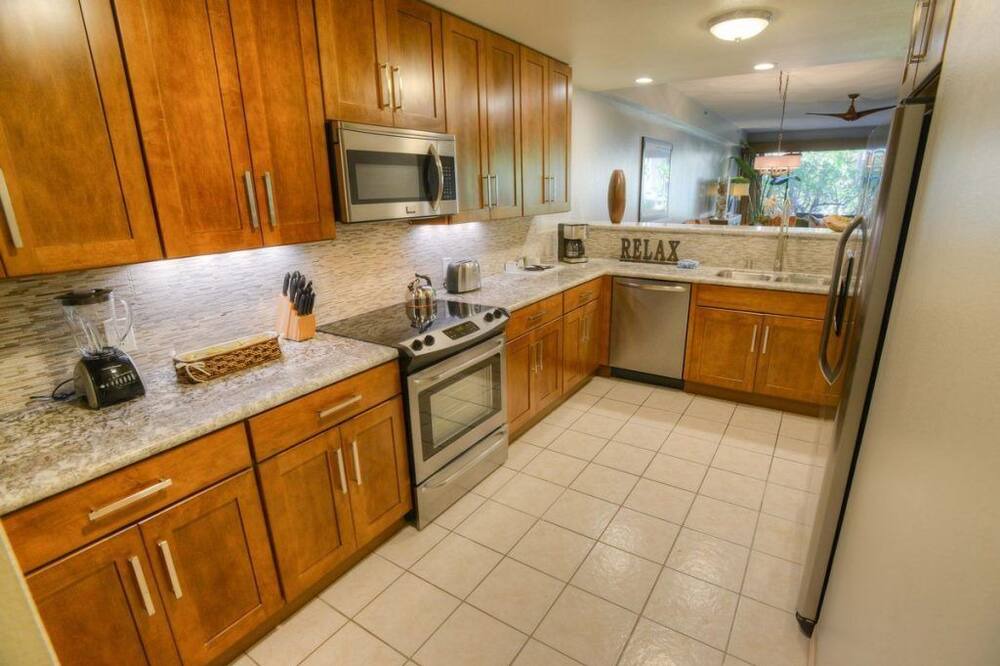 Photo of Kitchen in Kahana
