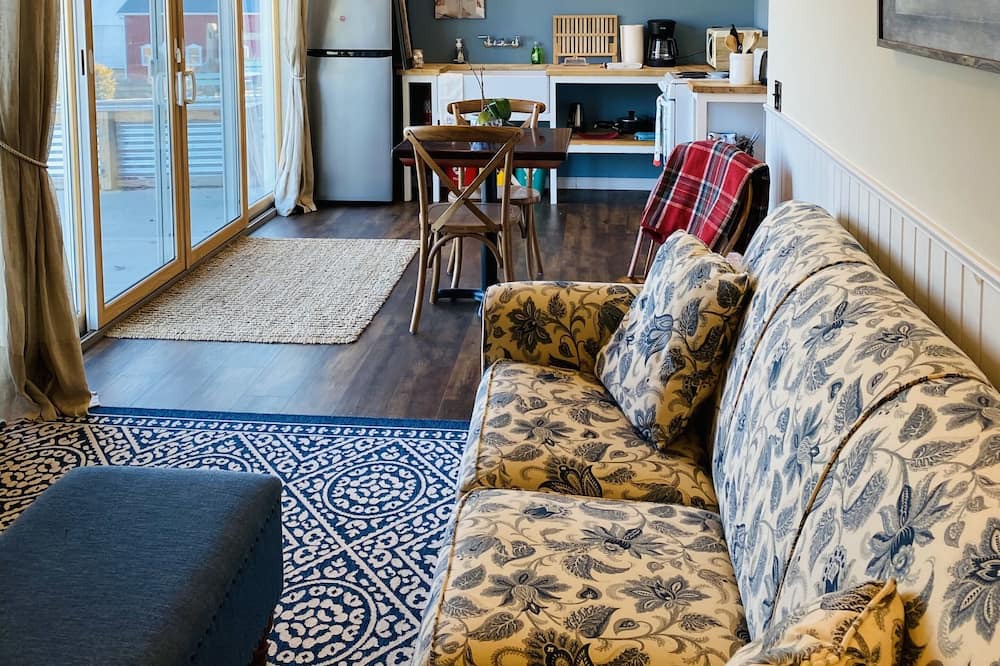 Photo of Livingroom in Portage