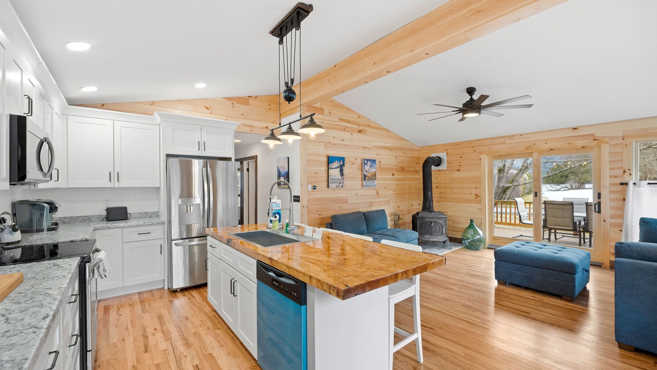 Photo of Kitchen in Silver Bay