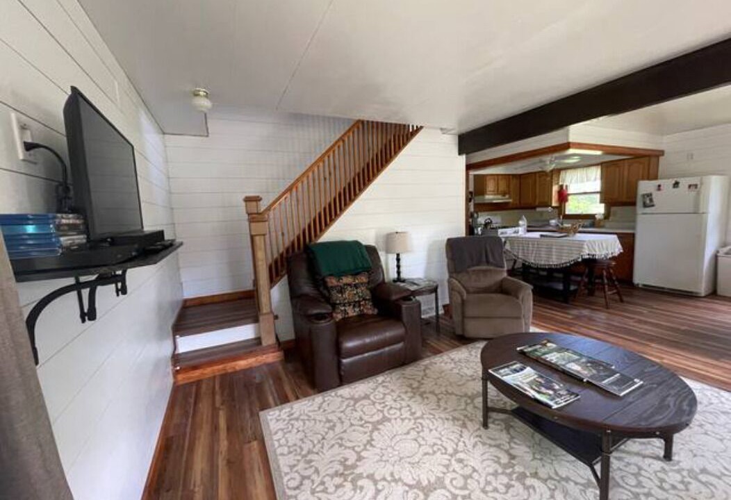 Photo of Livingroom in Kane