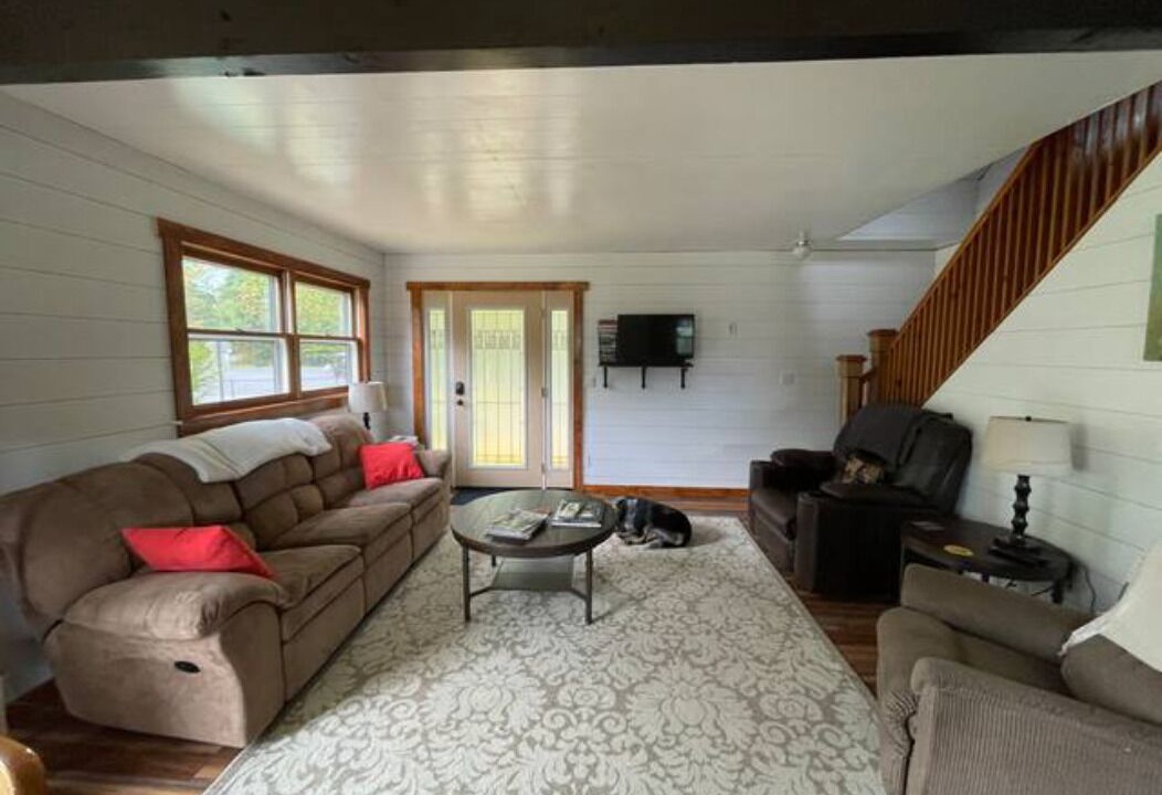 Photo of Livingroom in Kane