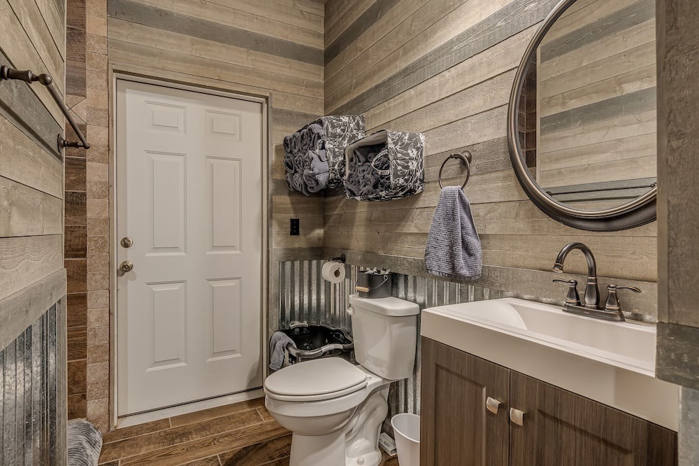 Photo of Bathroom in Hughes County